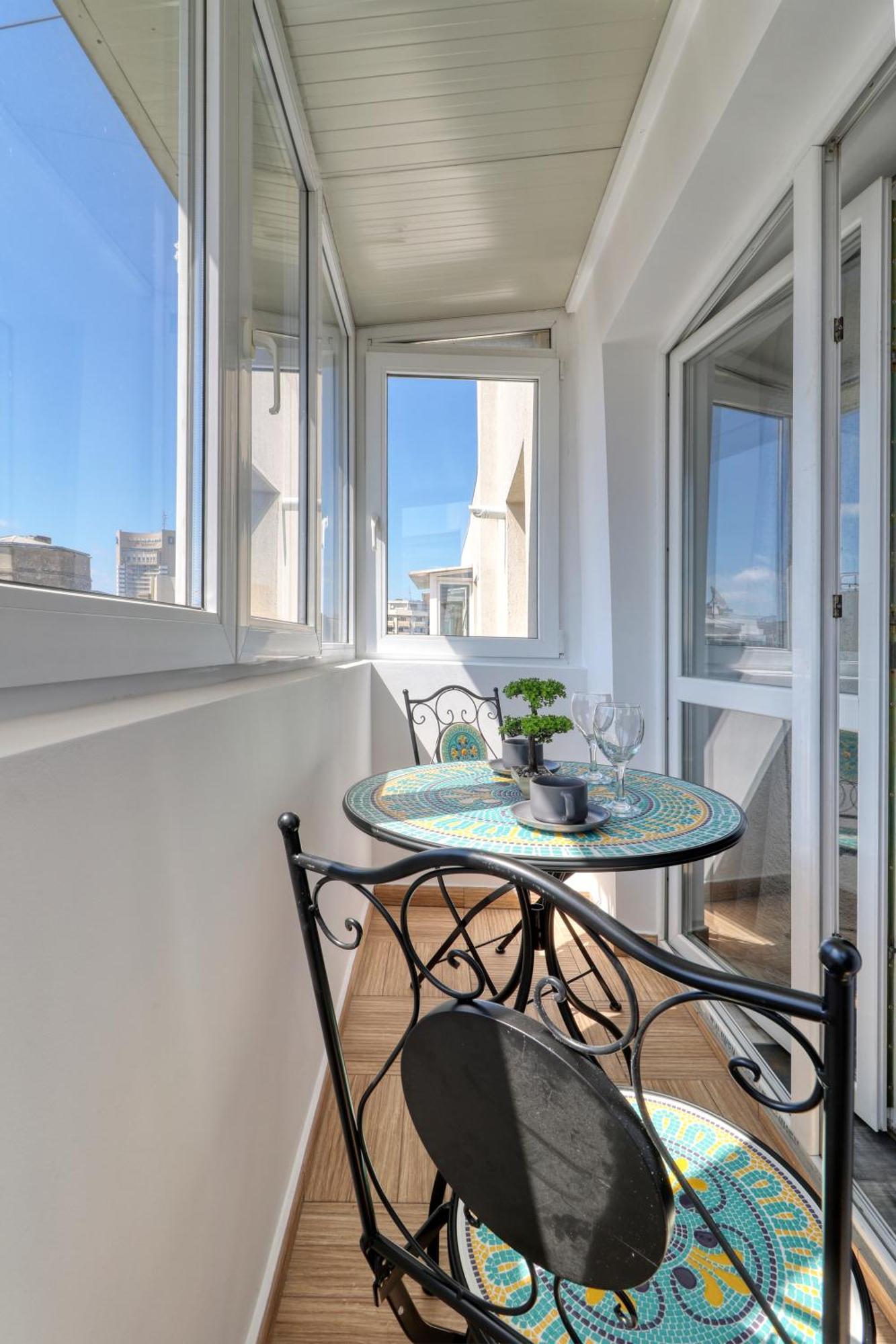 Rdi Elegance Apartment Downtown ブカレスト エクステリア 写真