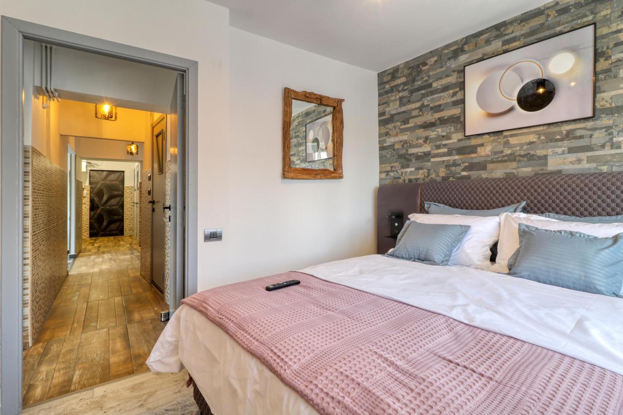 Rdi Elegance Apartment Downtown ブカレスト エクステリア 写真