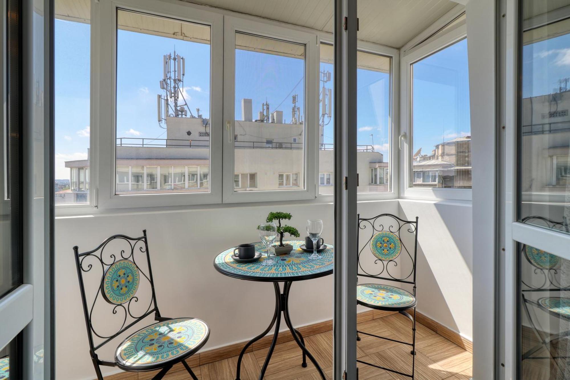 Rdi Elegance Apartment Downtown ブカレスト エクステリア 写真